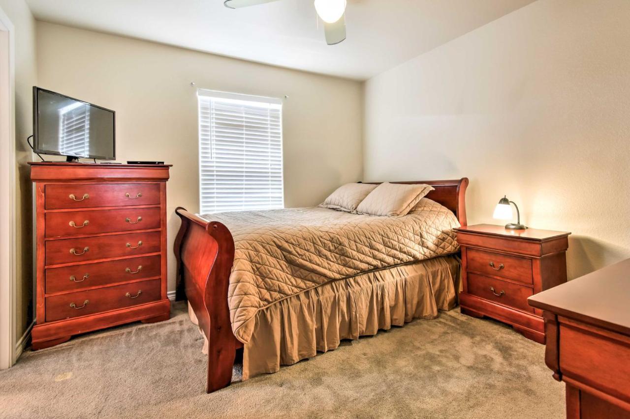 Waterfront Corpus Christi Townhome With Pool And Dock! エクステリア 写真