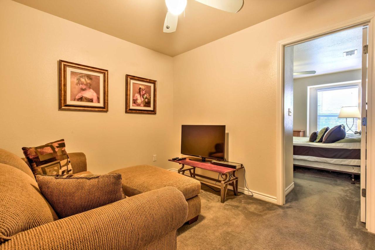 Waterfront Corpus Christi Townhome With Pool And Dock! エクステリア 写真