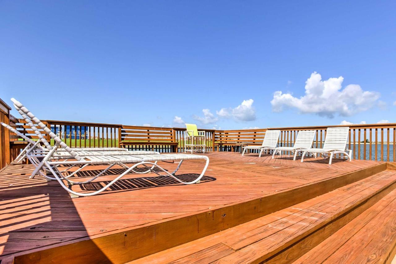 Waterfront Corpus Christi Townhome With Pool And Dock! エクステリア 写真