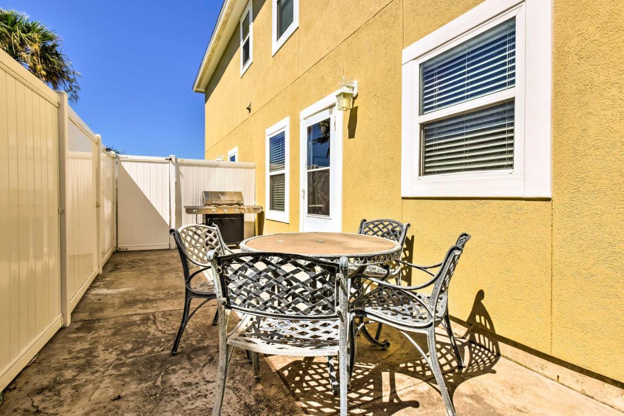 Waterfront Corpus Christi Townhome With Pool And Dock! エクステリア 写真